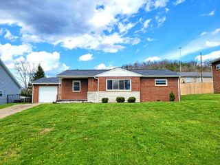 1002 Drew Street, Milton, WV 25541