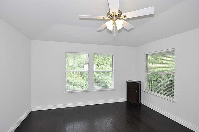 69 Spiral Vine 69B, The Woodlands, TX 77381