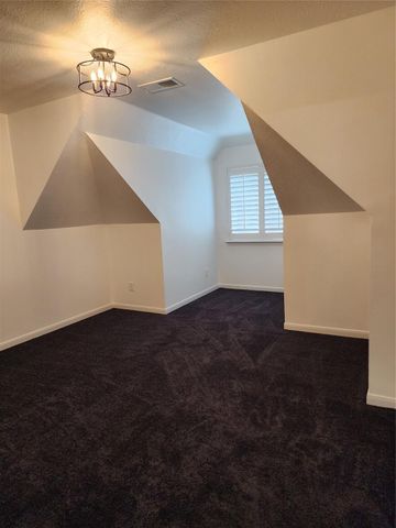 69 Spiral Vine 69B, The Woodlands, TX 77381