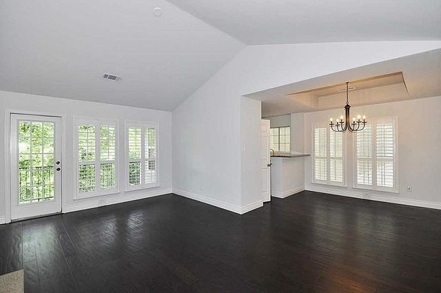 69 Spiral Vine 69B, The Woodlands, TX 77381