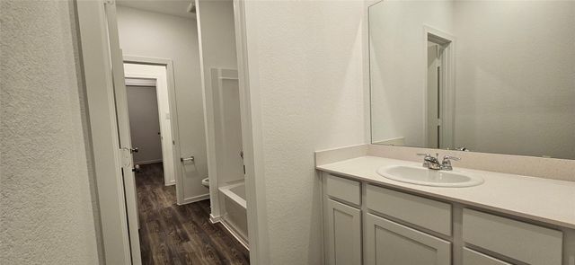 9534 Meghan Heights Drive, Baytown, TX 77521