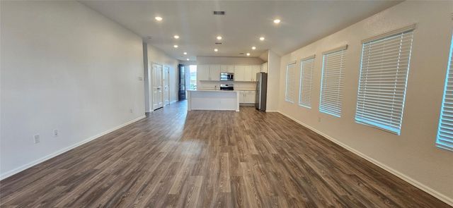 9534 Meghan Heights Drive, Baytown, TX 77521