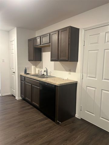 4311 Cedar Elm Street, Baytown, TX 77521