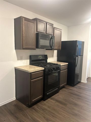 4311 Cedar Elm Street, Baytown, TX 77521