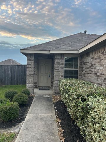 4311 Cedar Elm Street, Baytown, TX 77521
