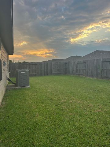4311 Cedar Elm Street, Baytown, TX 77521
