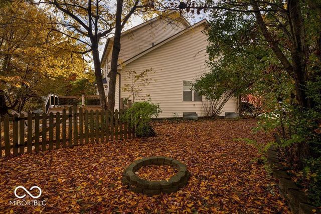 11517 Moss Rock Court, Fishers, IN 46037