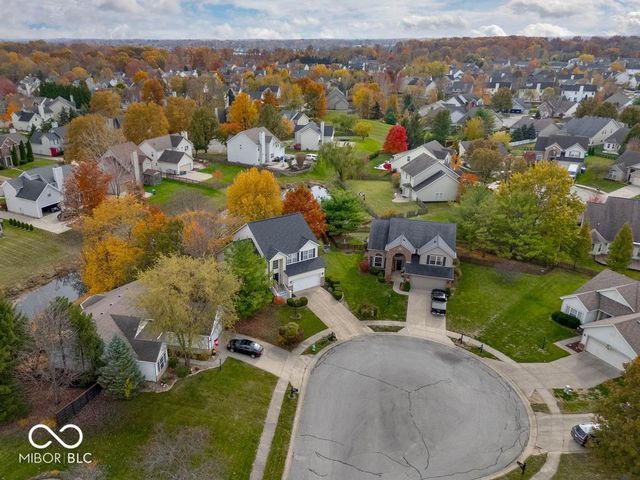 11517 Moss Rock Court, Fishers, IN 46037