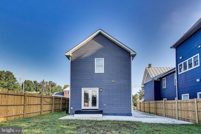 1008 LAFAYETTE BLVD, Fredericksburg, VA 22401