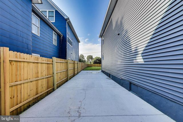 1008 LAFAYETTE BLVD, Fredericksburg, VA 22401