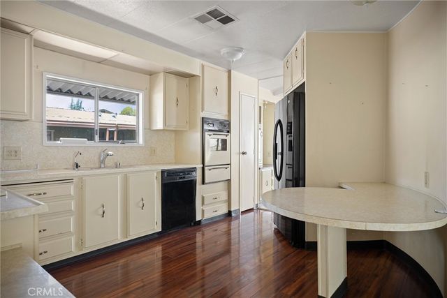 10025 El Camino Real 118, Atascadero, CA 93422