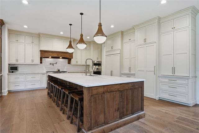 225 Stoup Rd, Adams Twp, PA 16046