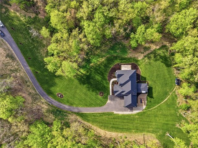 225 Stoup Rd, Adams Twp, PA 16046