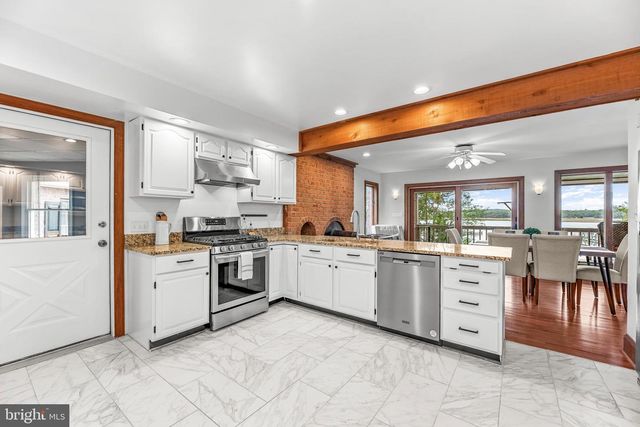 3017 ABINGTON MANOR DR, Huntingtown, MD 20639