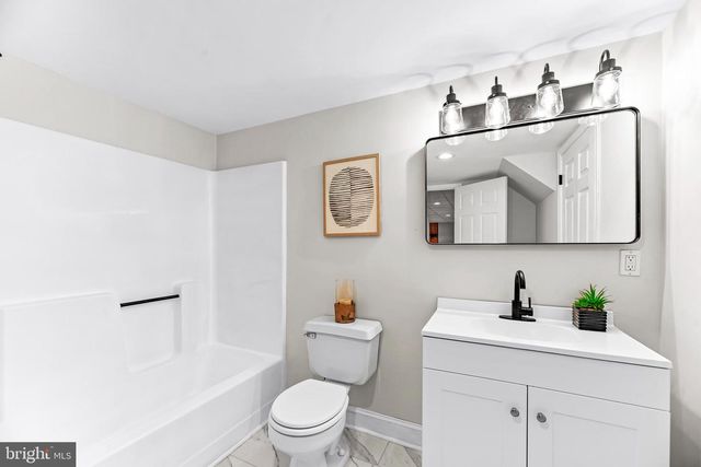 3017 ABINGTON MANOR DR, Huntingtown, MD 20639