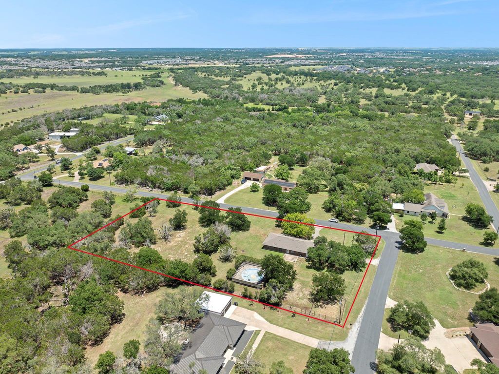 302 Council RD, Georgetown, TX 78633