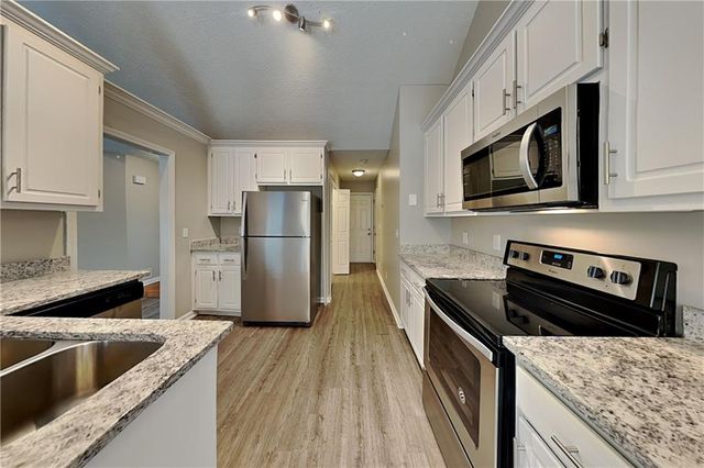 405 Etowah Valley Way, Woodstock, GA 30189