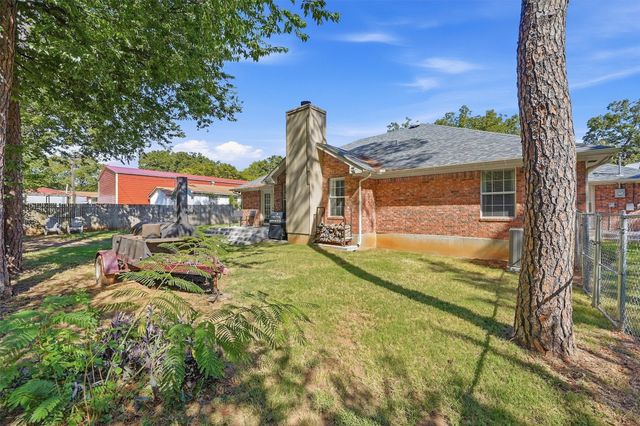 173 Graves Circle, Pottsboro, TX 75076