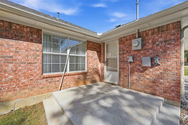 173 Graves Circle, Pottsboro, TX 75076
