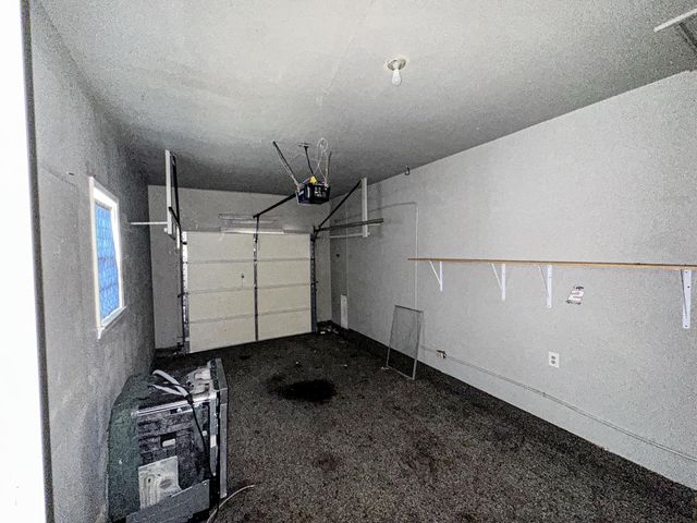 854 Lewis Ave, Salina, KS 67401