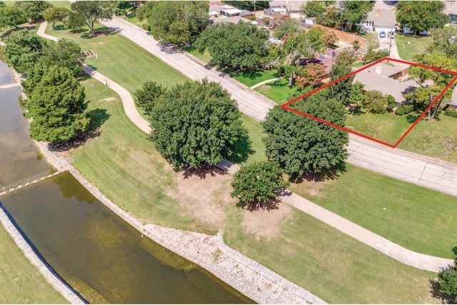 13551 RAWHIDE Parkway, Farmers Branch, TX 75234