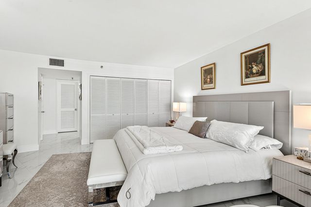 3360 S Ocean Boulevard, Palm Beach, FL 33480