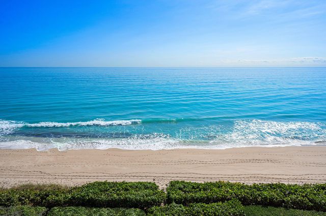 3360 S Ocean Boulevard, Palm Beach, FL 33480