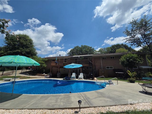 2413 Wedgewood Drive, Salisbury, NC 28146