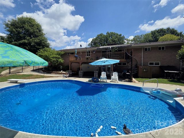 2413 Wedgewood Drive, Salisbury, NC 28146