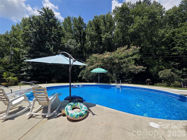 2413 Wedgewood Drive, Salisbury, NC 28146