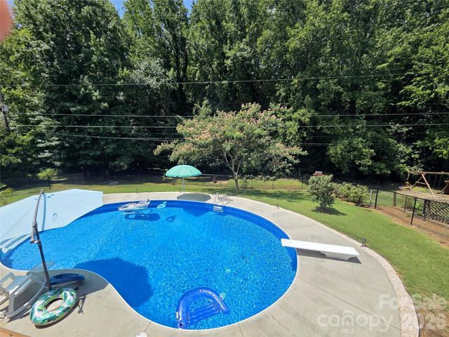 2413 Wedgewood Drive, Salisbury, NC 28146