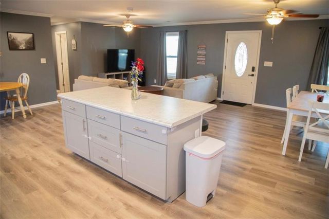 571 Oak Grove Road, Mcdonough, GA 30253