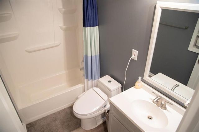 571 Oak Grove Road, Mcdonough, GA 30253