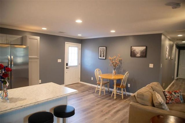 571 Oak Grove Road, Mcdonough, GA 30253