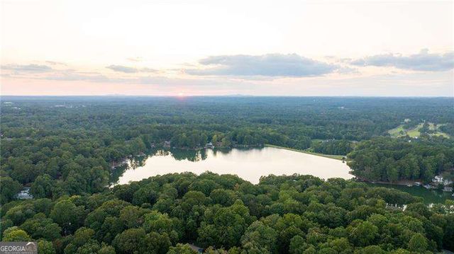 4775 BERKELEY WALK Point, Berkeley Lake, GA 30096