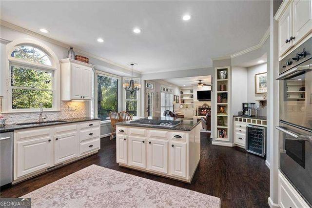 4775 BERKELEY WALK Point, Berkeley Lake, GA 30096