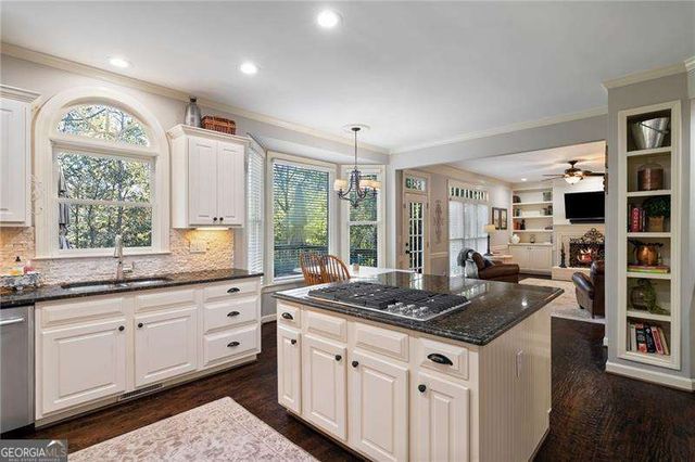 4775 BERKELEY WALK Point, Berkeley Lake, GA 30096