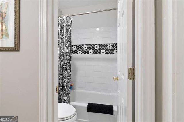 4775 BERKELEY WALK Point, Berkeley Lake, GA 30096