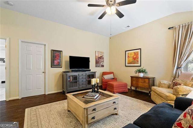 4775 BERKELEY WALK Point, Berkeley Lake, GA 30096