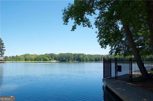 4775 BERKELEY WALK Point, Berkeley Lake, GA 30096