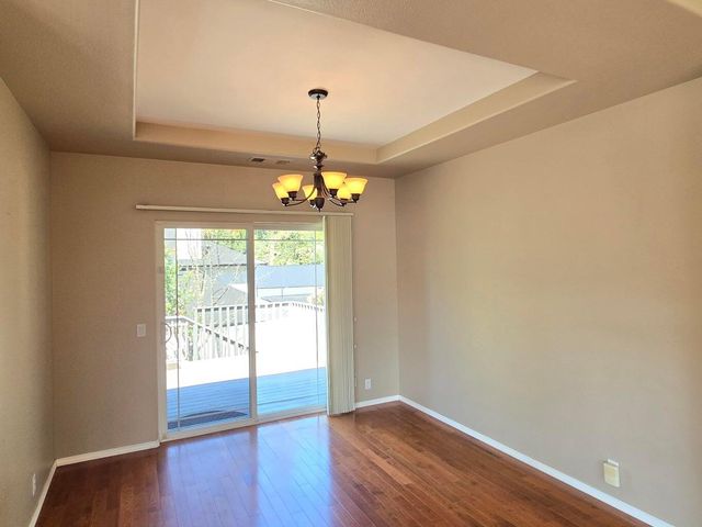 212 Wagon Wheel Drive, Grants Pass, OR 97527