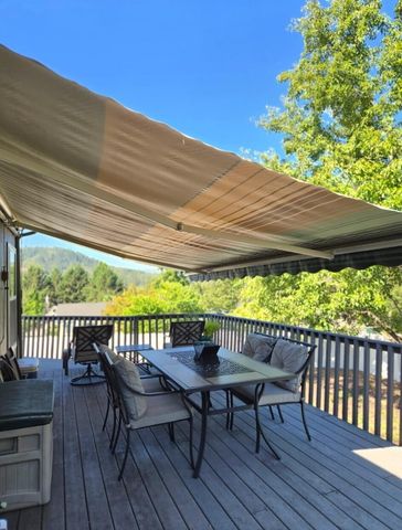 212 Wagon Wheel Drive, Grants Pass, OR 97527