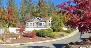 212 Wagon Wheel Drive, Grants Pass, OR 97527