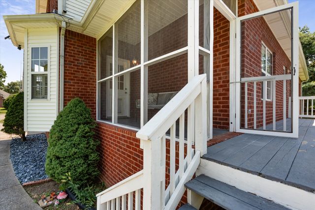 1502 Foxhaven Ct, Mount Juliet, TN 37122