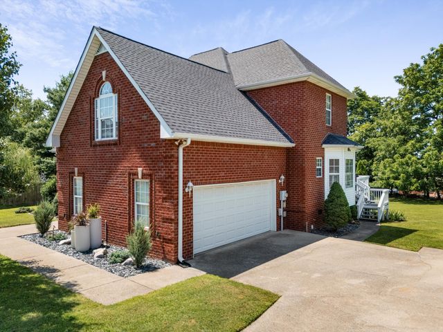 1502 Foxhaven Ct, Mount Juliet, TN 37122