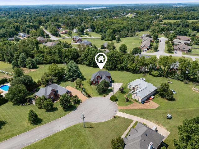 1502 Foxhaven Ct, Mount Juliet, TN 37122