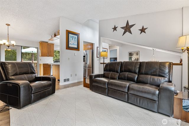 12217 221st Avenue Ct E, Bonney Lake, WA 98391