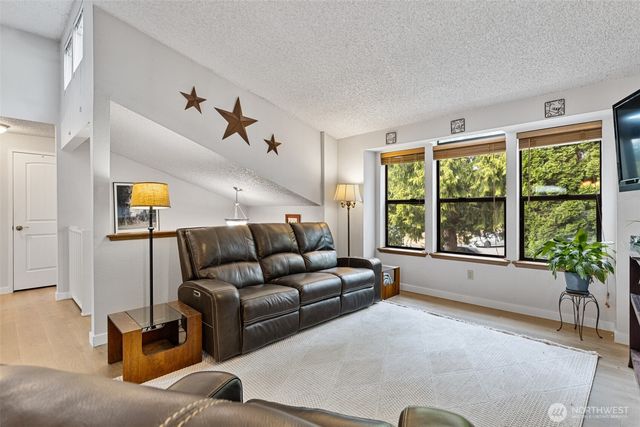 12217 221st Avenue Ct E, Bonney Lake, WA 98391