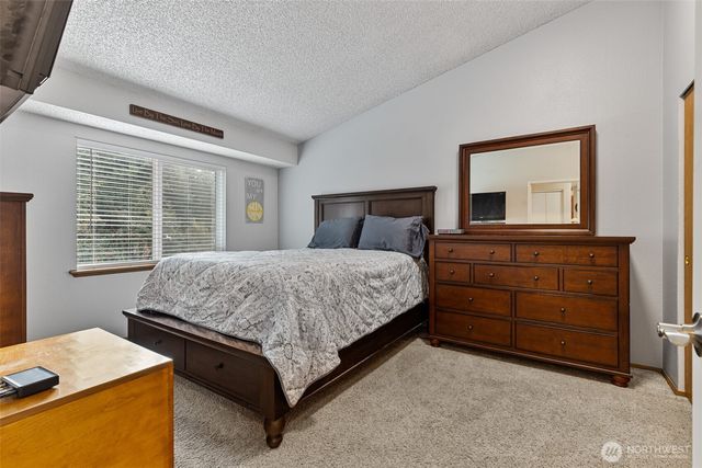 12217 221st Avenue Ct E, Bonney Lake, WA 98391