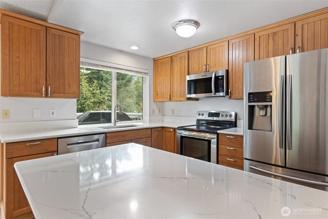 12217 221st Avenue Ct E, Bonney Lake, WA 98391